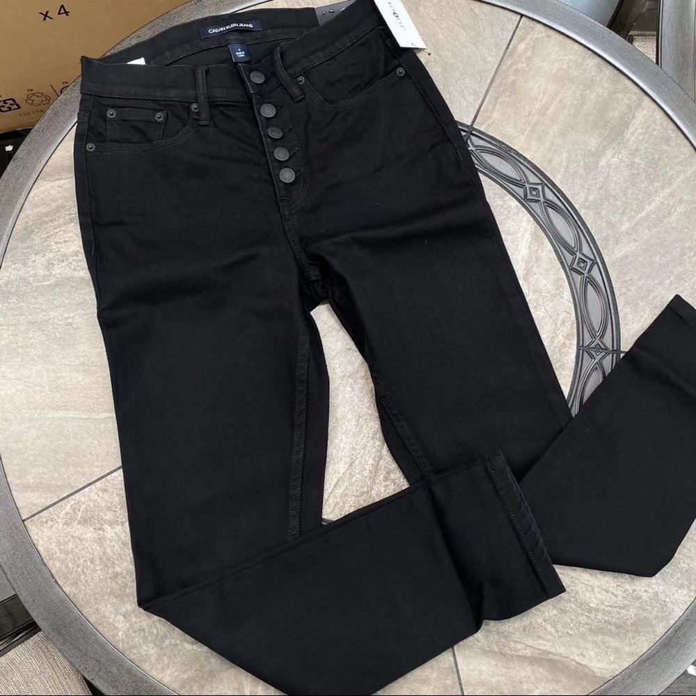 Calvin Klein women’s skinny high rise black jeans